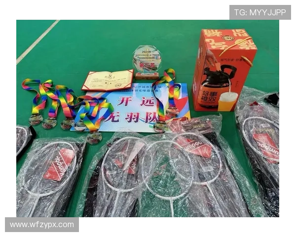 追逐羽毛的梦想少年以坚持与汗水谱写不败的羽毛球人生